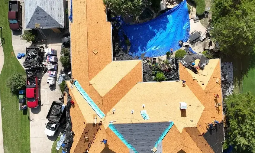 Professional Roof Repair being performed in Aloha